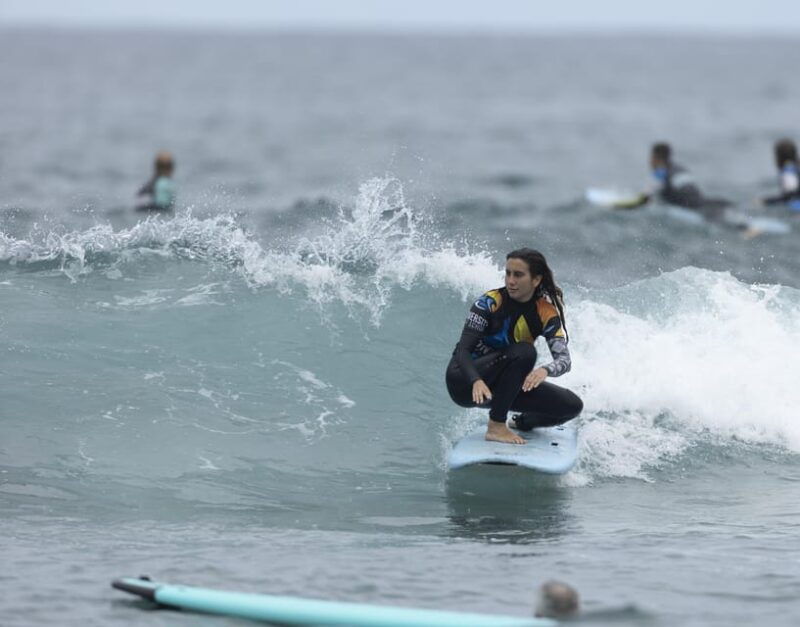 surf-lessons-in-las-canteras-beach