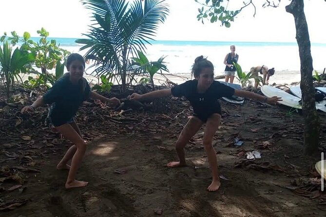 surf-lessons-in-uvita