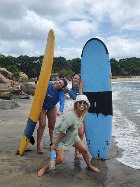 surf-stay-private-surf-lesson-in-mirissa