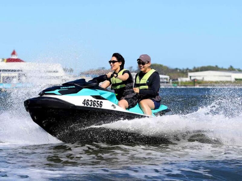 Surfers Paradise: Parasailing and Jet Ski Tour Package - Comparing the Experience