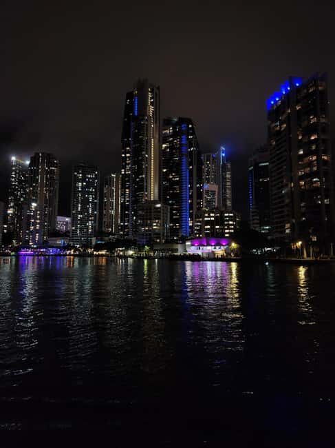 Surfers Paradise Sightseeing City Lights Cruise - Key Points