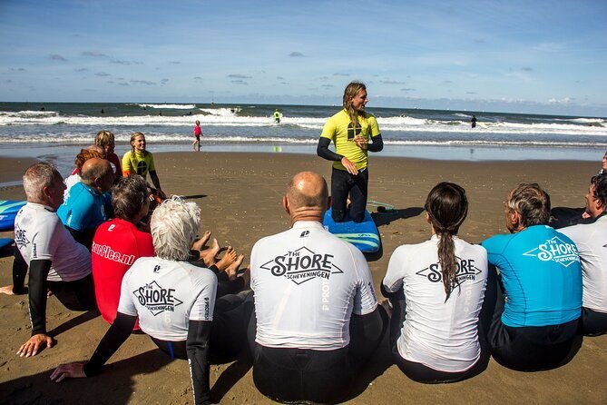 surfing-at-the-shore-in-the-hague