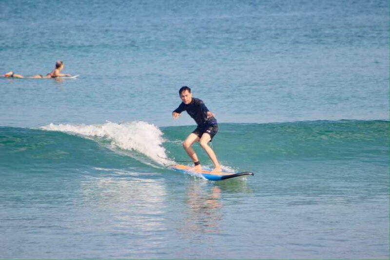 surfing-class-for-beginners-legian-beach-bali