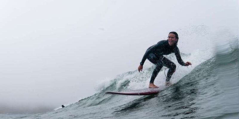 surfing-in-unawatuna