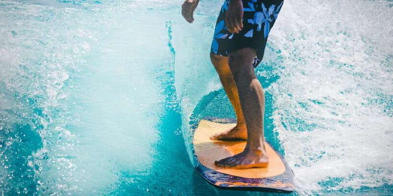 surfing-in-weligama