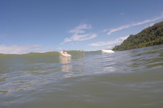 surfing-lessons-in-the-costa-ballena-area