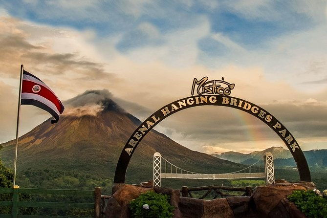 suspension-bridges-fortuna-waterfall-typical-lunch