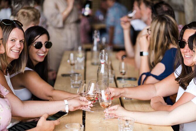 Sussex Vineyard & Winery Bus Tour on Iconic Vintage London Bus - FAQs
