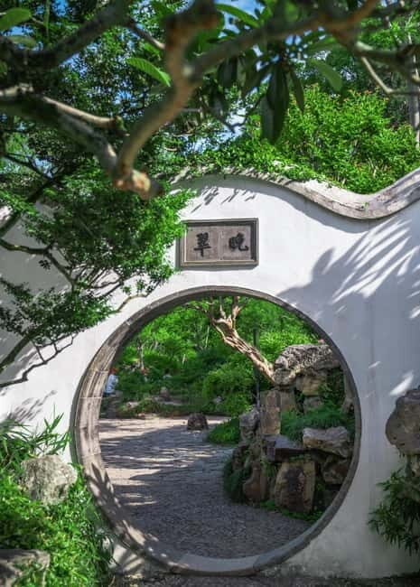Suzhou Slow Life: Gardens, Handicrafts & Pingtan Melody - Taohuawu Historic Area and Cultural Depth