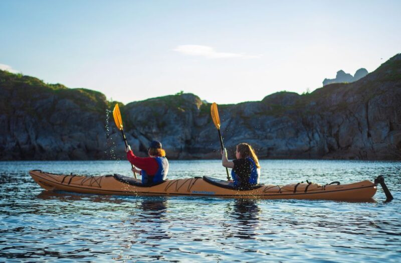 Svolvær: Evening Kayaking Adventure - Practical Details and Tips