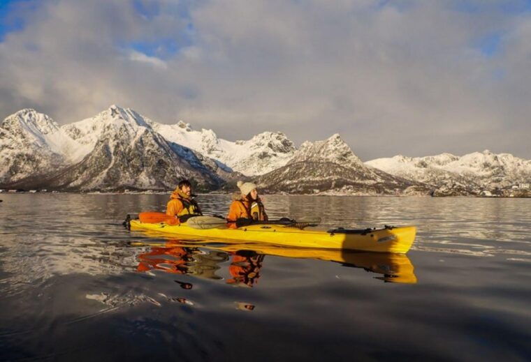 svolvaer-sea-kayaking-experience