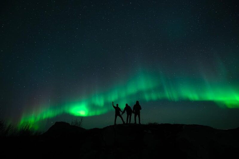 svolvaer-ultimate-aurora-hunt