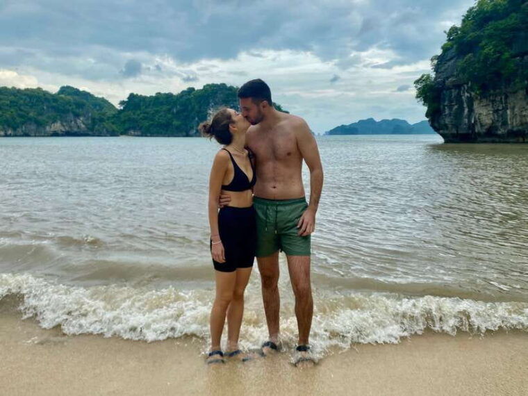 swan-cruises-bai-tu-long-bay-2-days-1-night