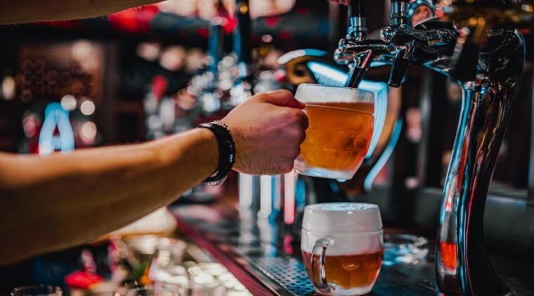 swedish-beer-tasting-tour-in-stockholm-old-town-pubs
