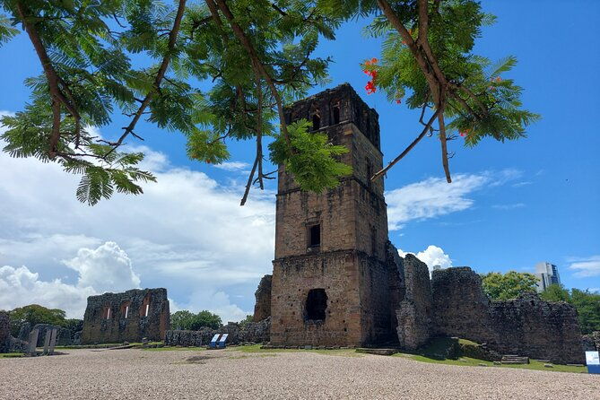 sweet-historical-tour-of-panama