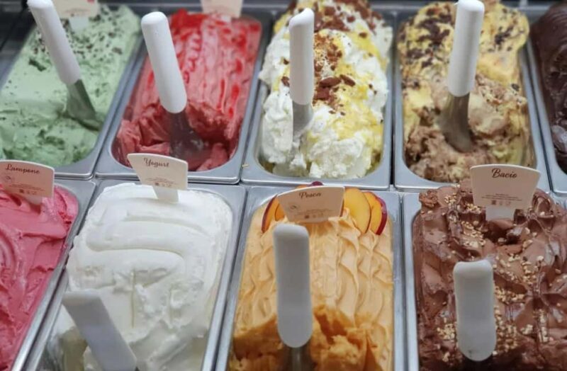 Sweet Stories of Sevilla Walking Tour with Ice Cream Tasting - A Closer Look at the Experience