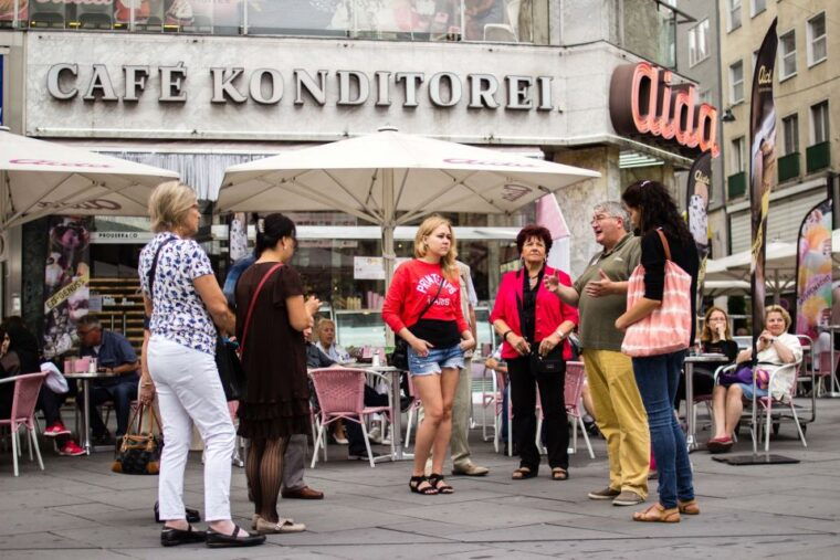 sweet-vienna-tour-home-of-cakes-and-cafe-culture