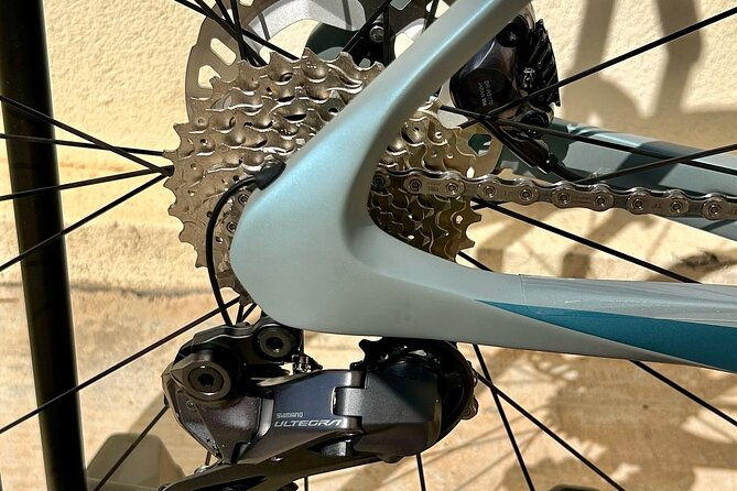 swiftcarbon-racevox-ultegra-di2-plus-dt-swiss-wheel-set