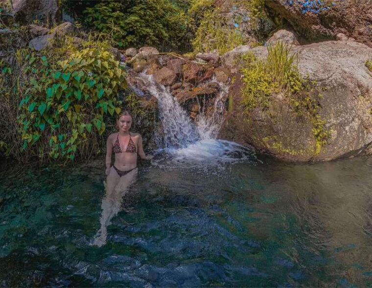 swim-in-lush-springs-and-waterfalls-in-guadalajara