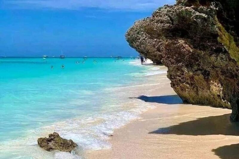 Swim with turtles at Salaam cave & The rock restaurant visit - The Journey to Salaam Cave: Logistics and Comfort
