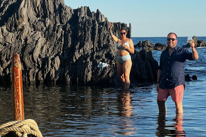 swimenjoy-5-terre-on-the-pink-hyena-with-captain-jenny