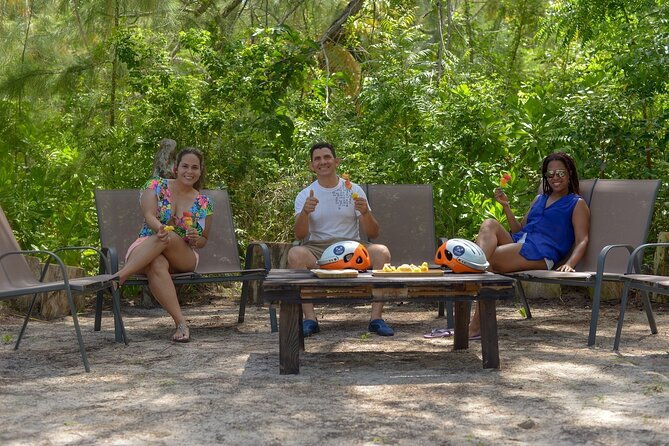 swimming-with-horses-at-the-beach-from-punta-cana-free-transportation