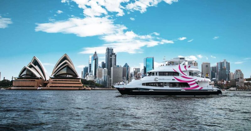 Sydney: 2-Course All Inclusive Lunch Harbour Cruise - Who Would Love This Experience?