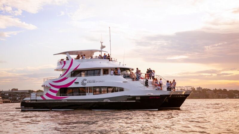 Sydney: 3-Course All Inclusive Dinner Harbour Cruise - In The Sum Up