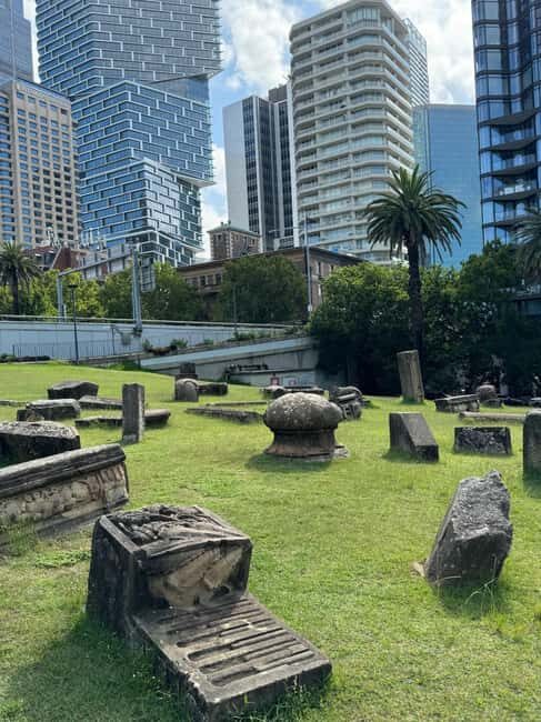 Sydney: City Highlights Walking Food Tour with Harbor Cruise - Exploring Sydney: A Balanced Look at the City Highlights Walking Food Tour with Harbor Cruise