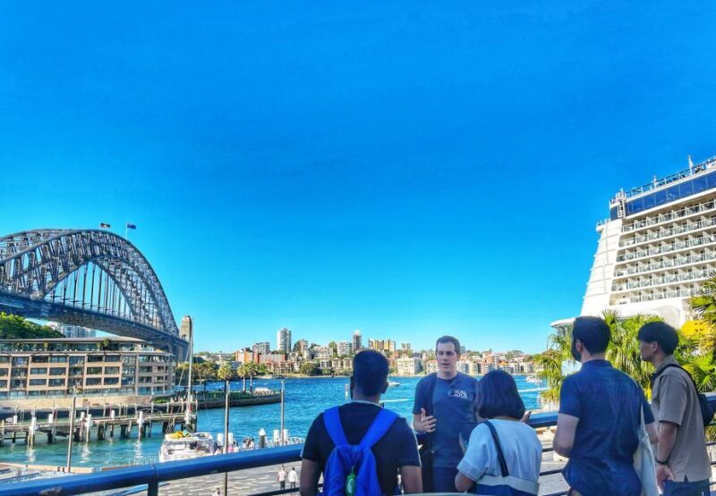 Sydney: City & The Rocks 3.5-Hour Walking Tour with a Drink - The Itinerary Breakdown: What You’ll Experience