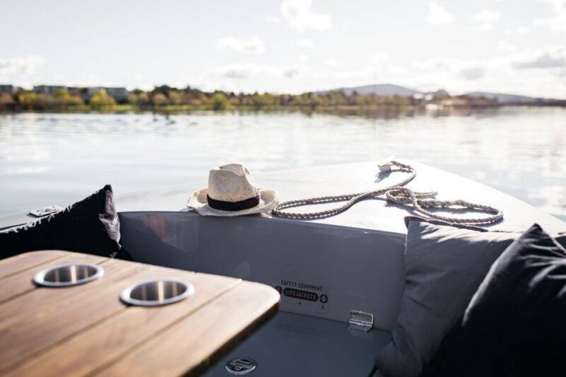 Sydney: Electric Boat Rental from Cabarita Point - Exploring Sydney by Electric Boat: A Fun and Eco-Friendly Water Adventure