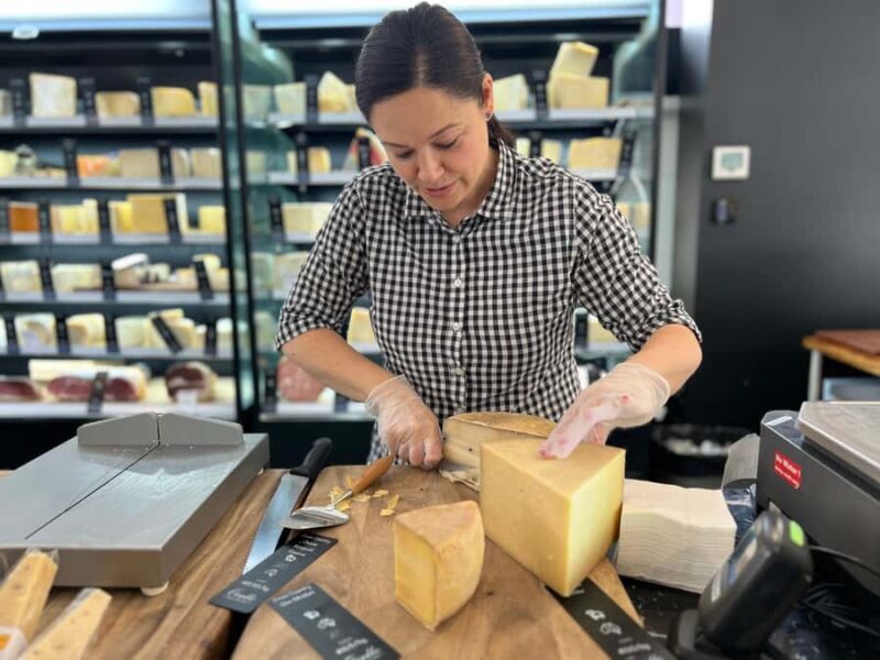 Sydney: Food Tour in Surry Hills with 8 Local Food Tastings - Key Points