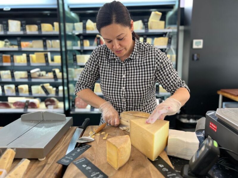 Sydney: Food Tour in Trendy Surry Hills with 8 Tastings - The Authenticity and Personal Touch