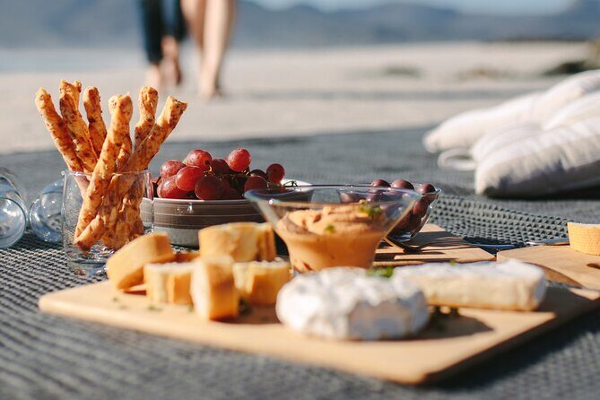 Sydney: Golden Hour City Escape with Sunset, Picnic and Photos - A Detailed Look at the Sydney Sunset Picnic Tour