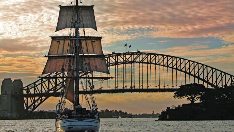 Sydney: Harbor Sunset Cruise with Dinner - Authenticity and Reviews: What Real Guests Say