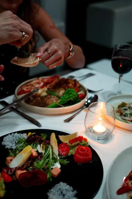 Sydney Harbour: Glass Boat Signature Dinner Cruise - Who Should Book This Experience?