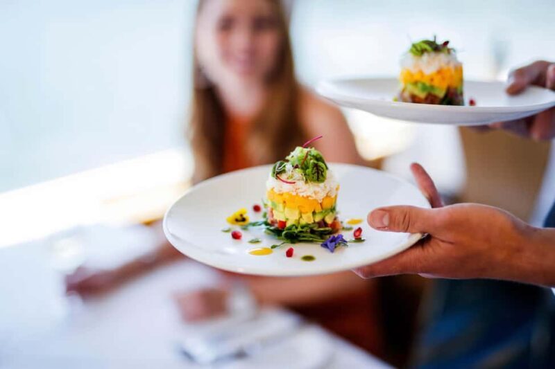 Sydney: Harbour Lunch Cruise with 2 or 3-Course Menu - Key Points
