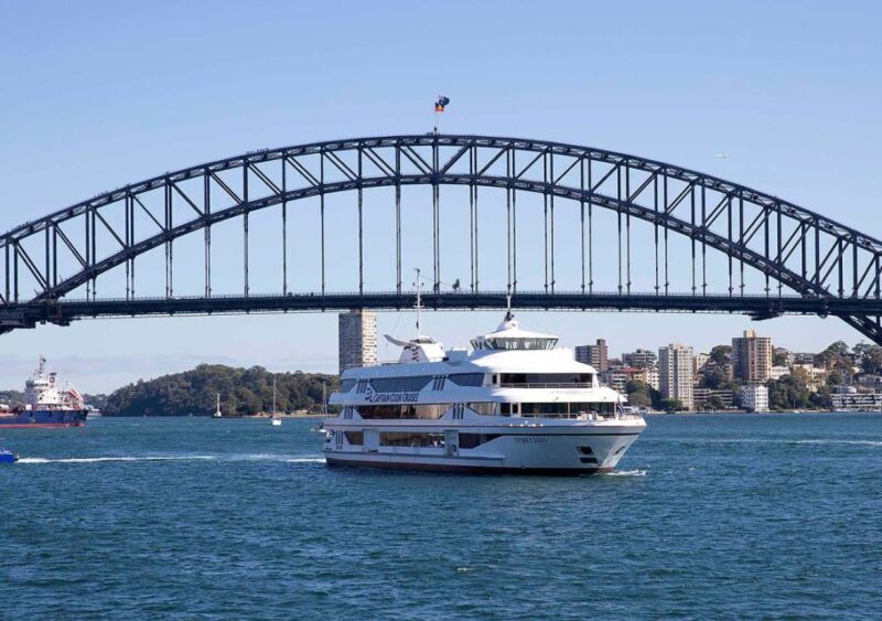 Sydney: Harbour Lunch Cruise with 2 or 3-Course Menu - A Closer Look at the Experience