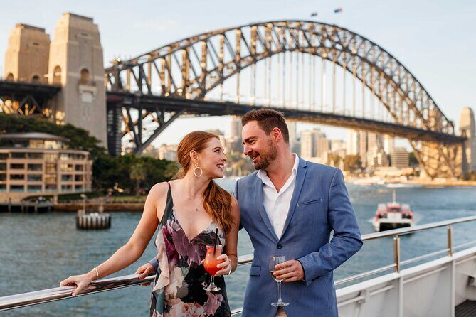 Sydney Harbour Sunset Dinner Cruise from Darling Harbour - What This Experience Offers