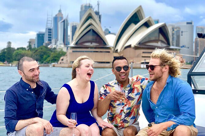 Sydney Harbour Unique Cruise Including Lunch - The Small Group Advantage