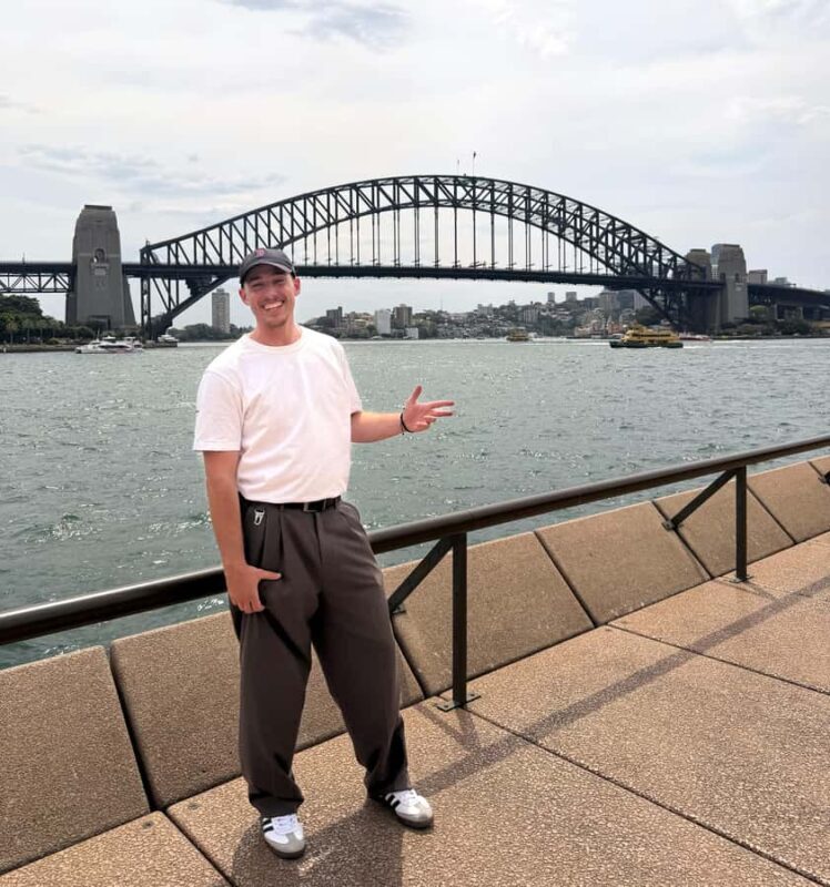 Sydney Highlights Walking Tour: Bridge Rocks House - A Detailed Breakdown of the Tour