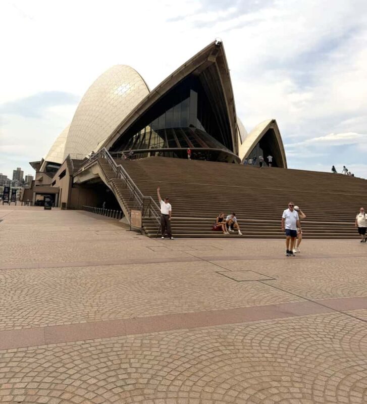 Sydney Highlights Walking Tour: Bridge Rocks House - FAQs