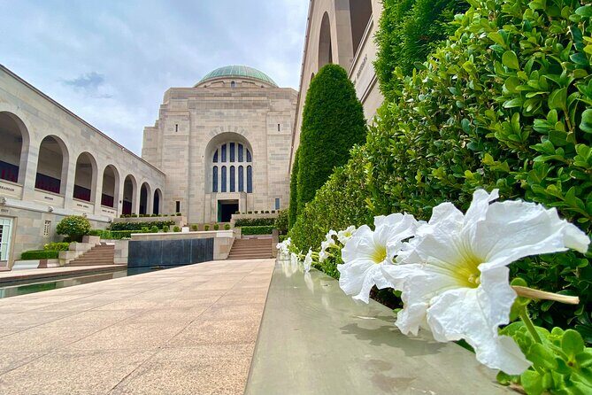 Sydney: PRIVATE Canberra & Southern Highlands Luxe Tour (12h) - Deep Dive into Canberra’s History and Culture