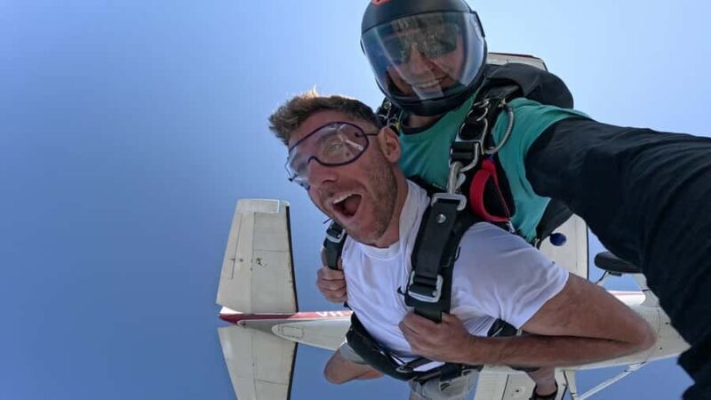 Sydney, Shellharbour: 15,000ft Tandem Beach Skydive - Is This Tour Right for You?