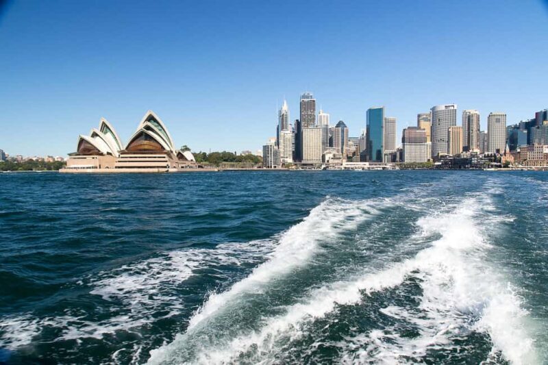 Sydney: Sydney Harbour Sunset Photo Tour & Cruise - What to Expect: Transportation, Group Size, and Practicalities