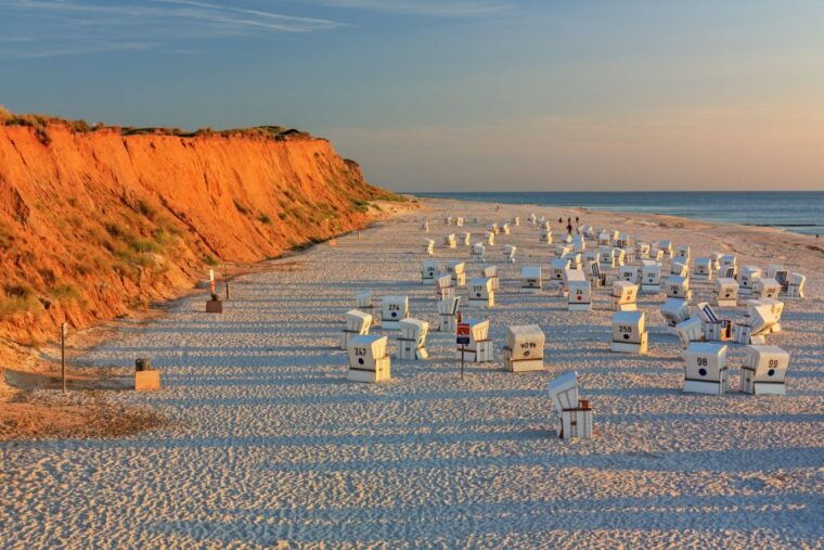 sylt-guided-island-tour-by-bus-with-sylt-highlights