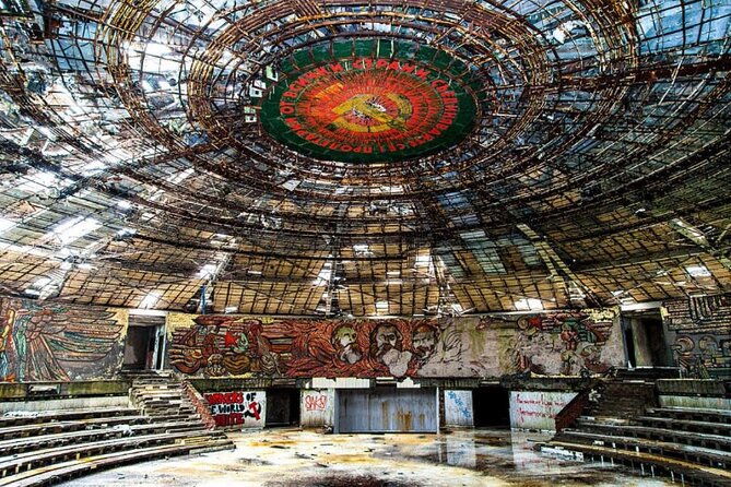 symbol-of-the-communism-buzludzha-monument-and-the-rose-valley