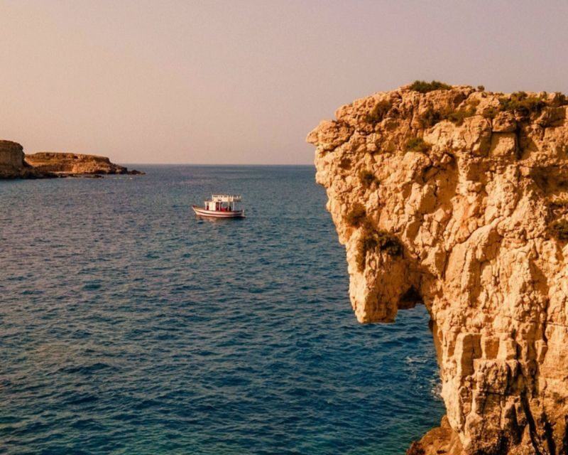 Syracuse: Boat Trip with Lunch, Wine, and Swimming Stops - Reviews in Action