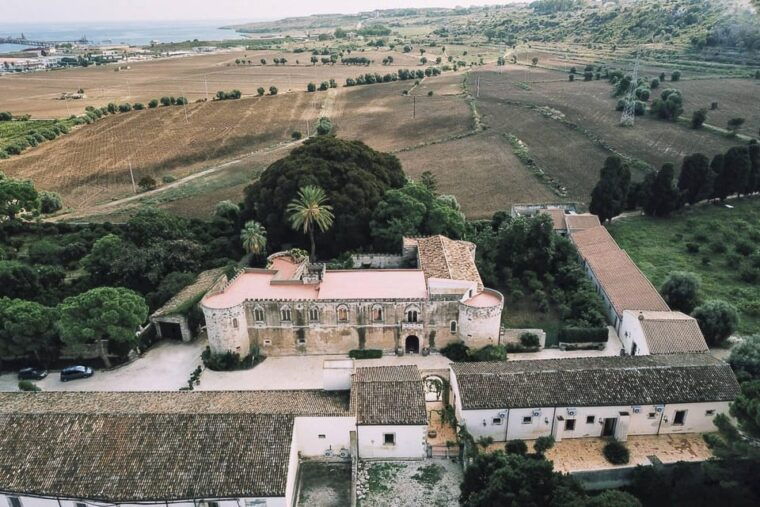 syracuse-exclusive-sicilian-wine-tasting-experience