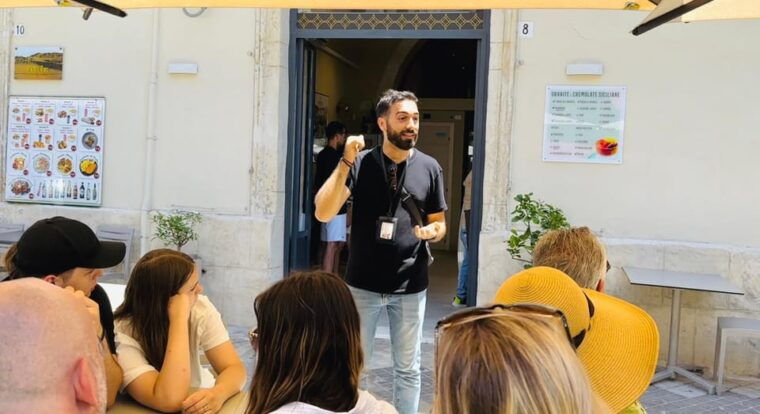 syracuse-guided-street-food-tour-in-ortigia